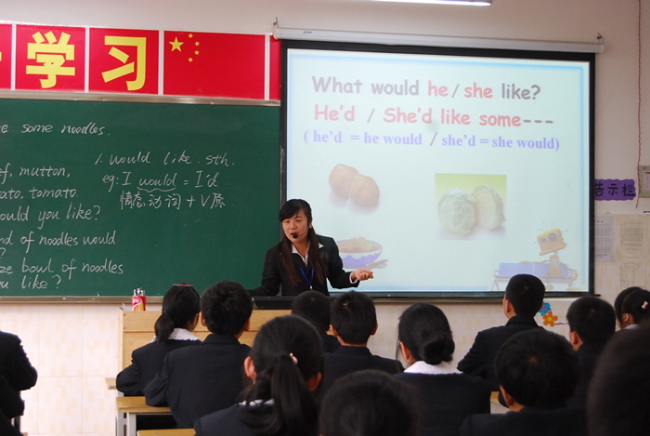 洛陽東方外國語學校-開放日課堂
