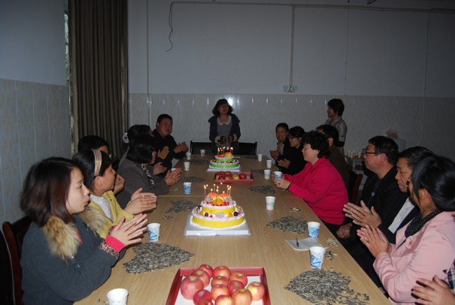 教師生日會(huì)