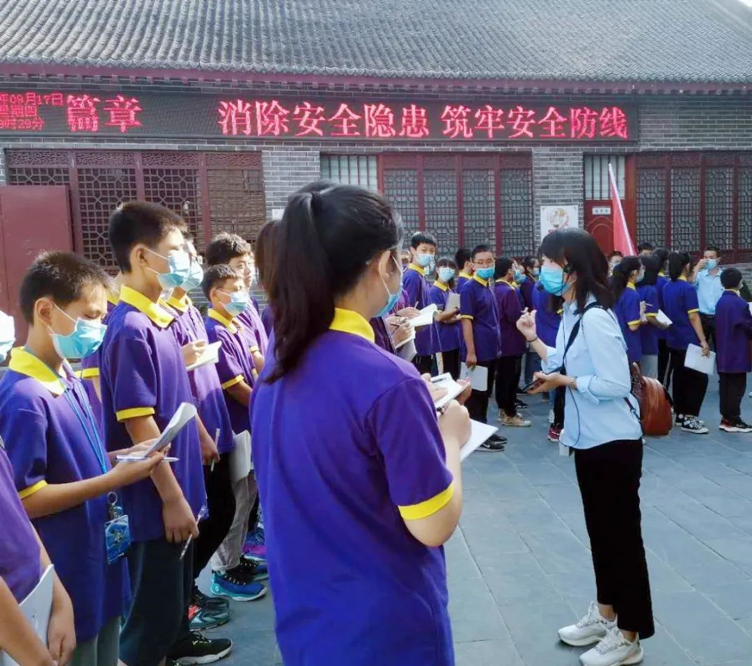 銘記歷史，奮發(fā)圖強(qiáng)--洛陽東外初中部“九一八”事變紀(jì)念活動