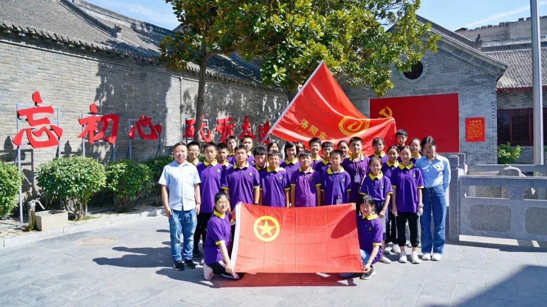 銘記歷史，奮發(fā)圖強(qiáng)--洛陽東外初中部“九一八”事變紀(jì)念活動