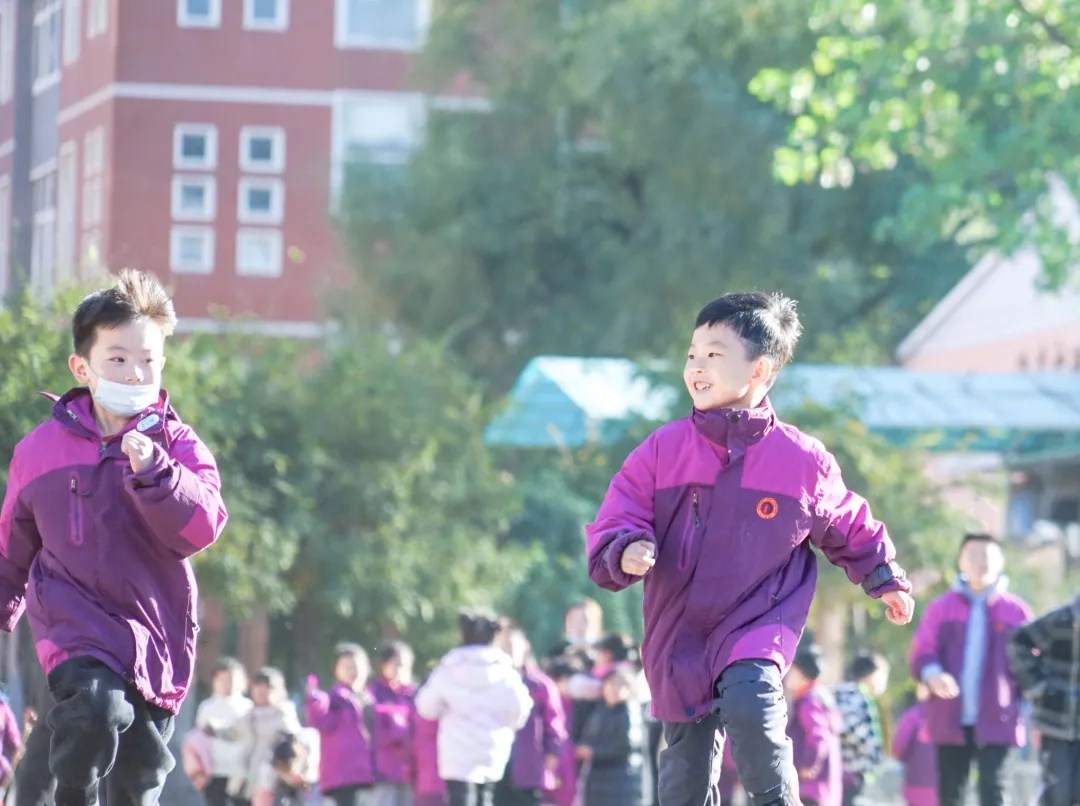 運(yùn)動(dòng)綻放光彩，健康伴我成長丨洛陽東外小學(xué)部體質(zhì)健康達(dá)標(biāo)運(yùn)動(dòng)會(huì)