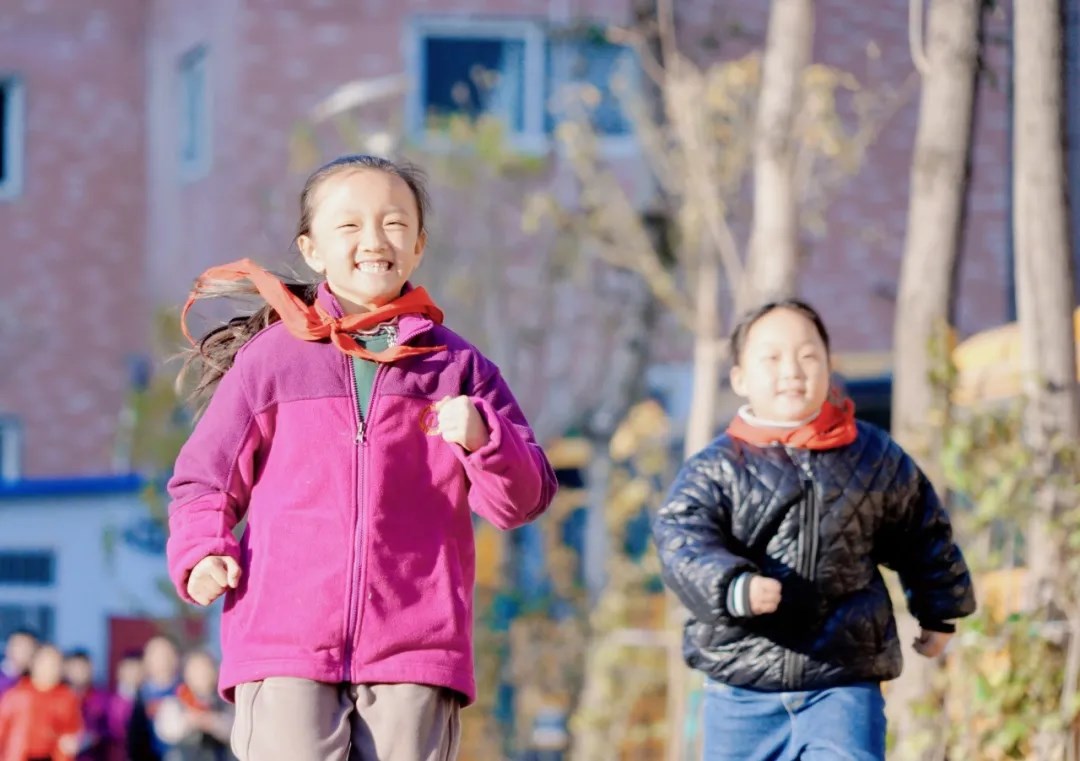 運(yùn)動(dòng)綻放光彩，健康伴我成長丨洛陽東外小學(xué)部體質(zhì)健康達(dá)標(biāo)運(yùn)動(dòng)會(huì)