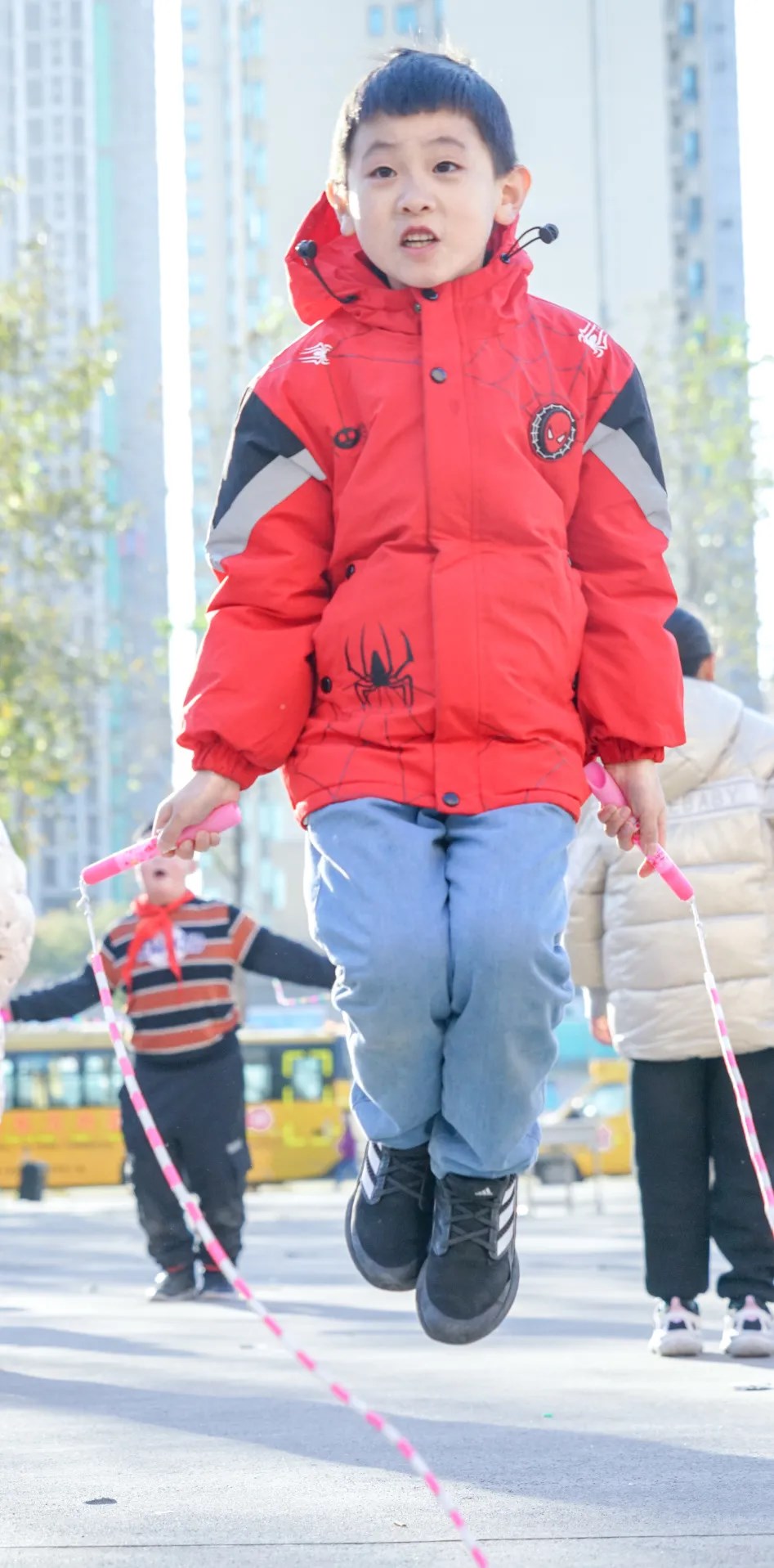 運(yùn)動(dòng)綻放光彩，健康伴我成長丨洛陽東外小學(xué)部體質(zhì)健康達(dá)標(biāo)運(yùn)動(dòng)會(huì)