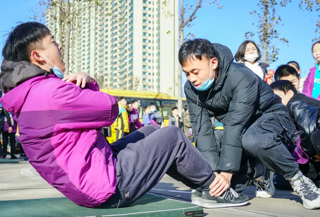 運(yùn)動(dòng)綻放光彩，健康伴我成長丨洛陽東外小學(xué)部體質(zhì)健康達(dá)標(biāo)運(yùn)動(dòng)會(huì)