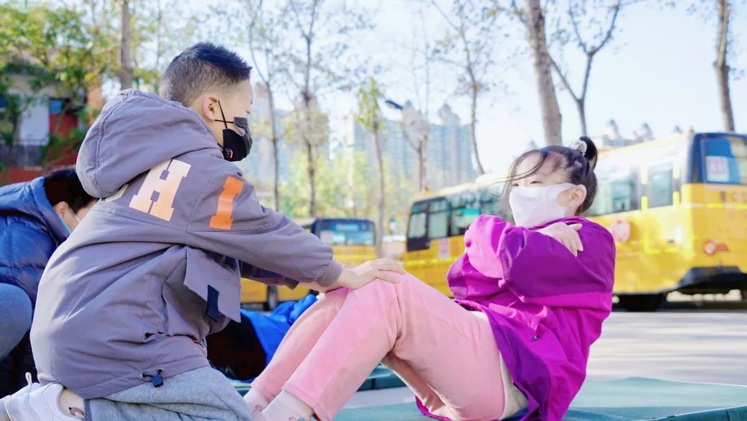 運(yùn)動(dòng)綻放光彩，健康伴我成長丨洛陽東外小學(xué)部體質(zhì)健康達(dá)標(biāo)運(yùn)動(dòng)會(huì)