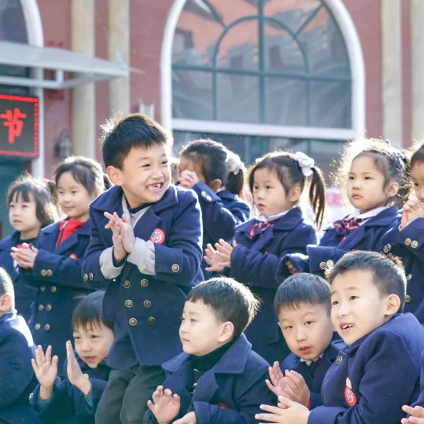 燦爛十一月，“英”你而精彩——洛陽東外小學部英語節(jié)