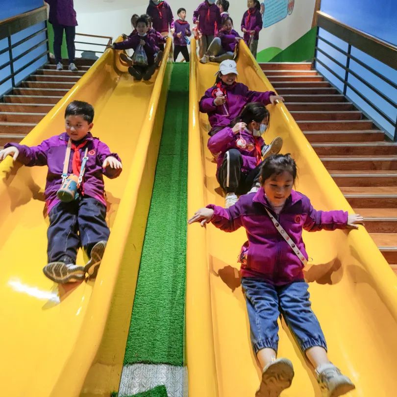 不負(fù)春光，快樂成長——洛陽東外小學(xué)部三年級(jí)研學(xué)旅行
