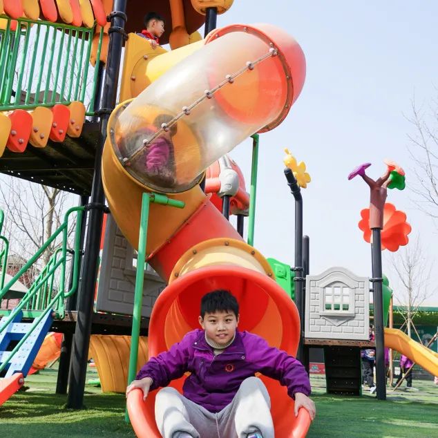 不負(fù)春光，快樂成長——洛陽東外小學(xué)部三年級(jí)研學(xué)旅行