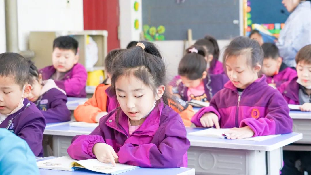書香陪伴，傳遞智慧丨洛陽東外小學(xué)部書香校園系列活動(dòng)