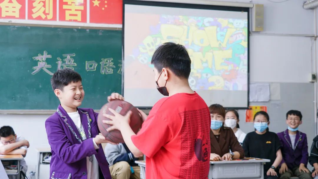 聲聲入耳，處處精彩丨洛陽東外小學部五年級英語口語測試