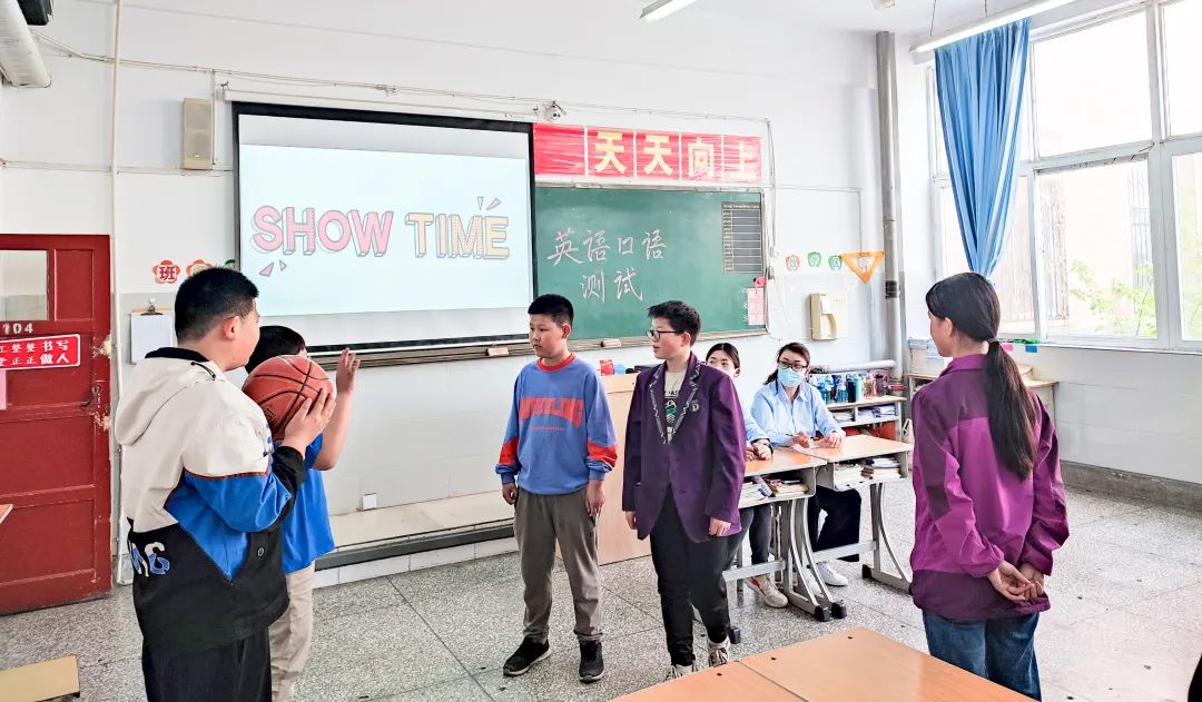 聲聲入耳，處處精彩丨洛陽東外小學部五年級英語口語測試